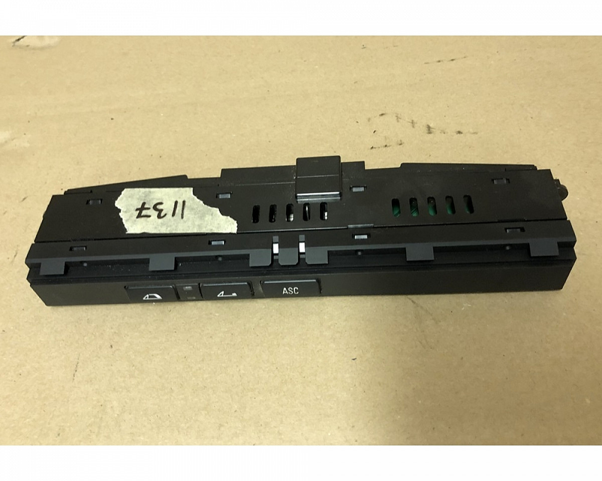 --1137-bmw-e46-cabrio-tetonyito-es-asc-kapcsolo-panel-9484*--1137-bmw-e46-cabrio-tetonyito-es-asc-kapcsolo-panel-9483*