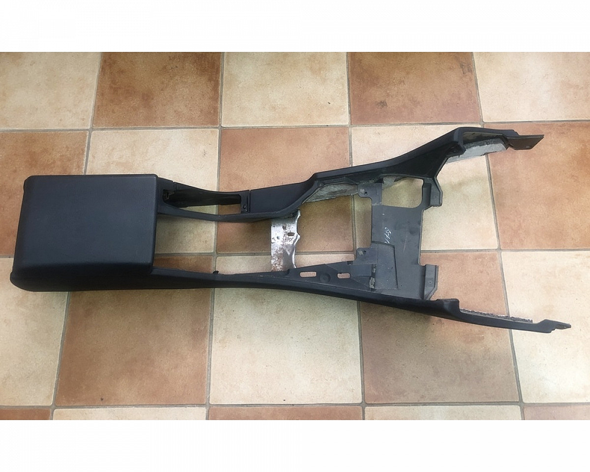--2758-bmw-e39-kozepkonzoli-box-konyoklovel-11858*--2758-bmw-e39-kozepkonzoli-box-konyoklovel-11857*--2758-bmw-e39-kozepkonzoli-box-konyoklovel-11856*
